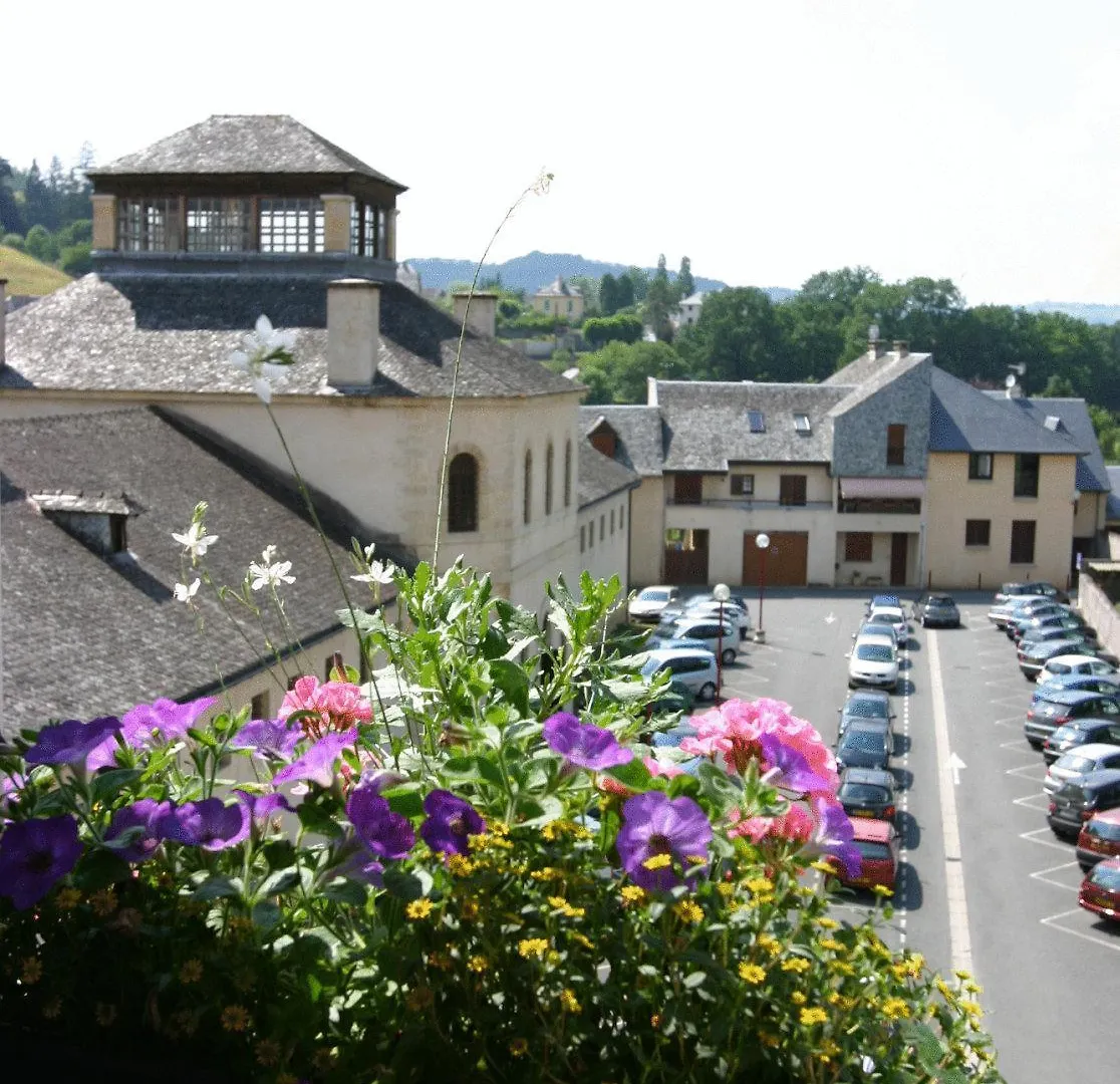 **  Hotel De France Espalion France